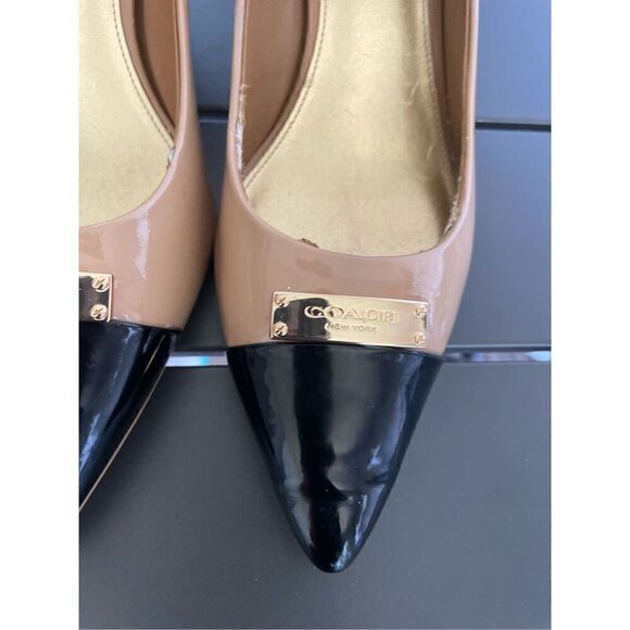 Coach NY Gold plated black tan pointy toe heels patent leather Size 10B Office - Picture 6 of 12